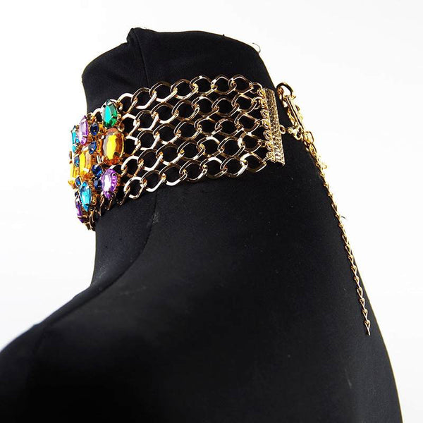 Catalina Choker